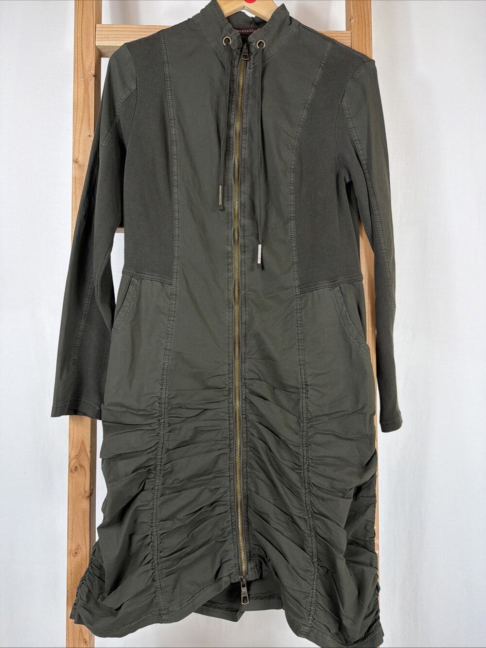 NWT XCVI Wearables Green Ribbed Long Sleeve Ruched Zip Midi Dress #1187 Size SM